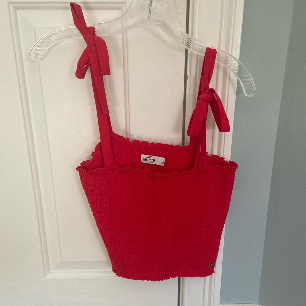Tie strap cropped ribbed tank top